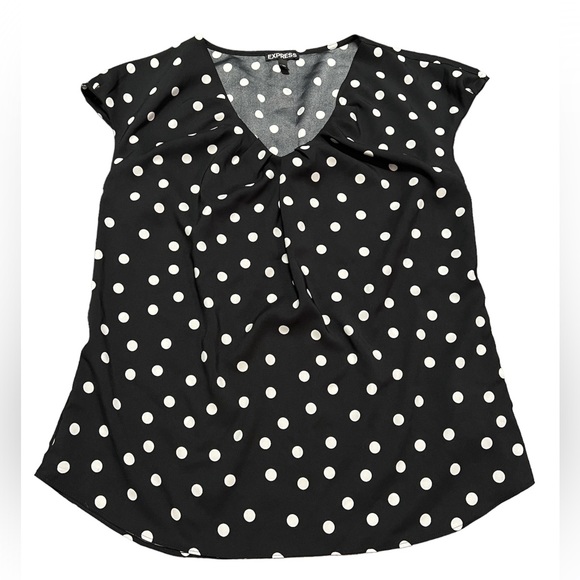 Express Tops - EXPRESS Womens Sz L Black White Polka Dot Short Sleeve V Neck